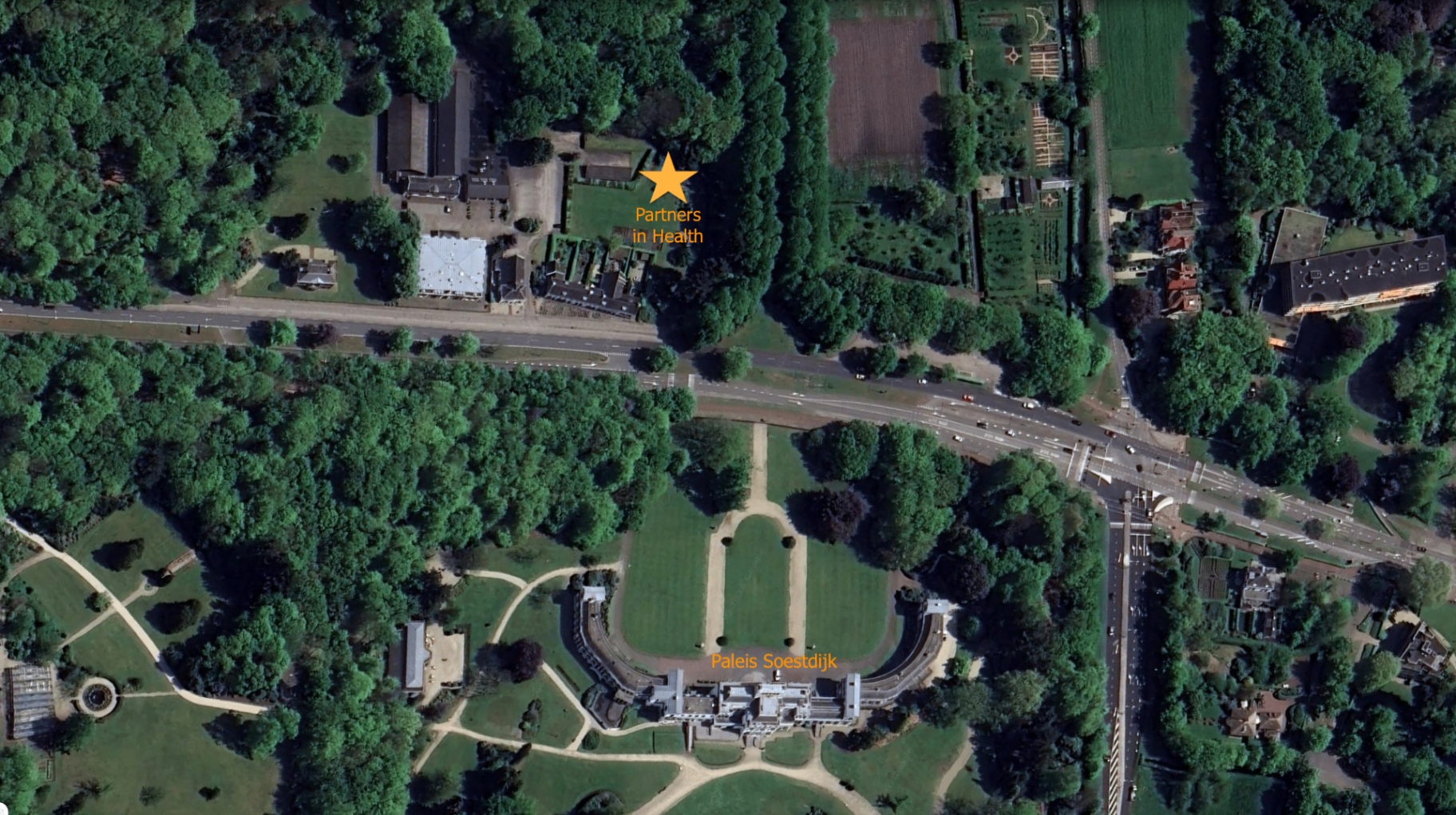 Luchtfoto locatie Partners in Health tegenover Paleis Soestdijk
